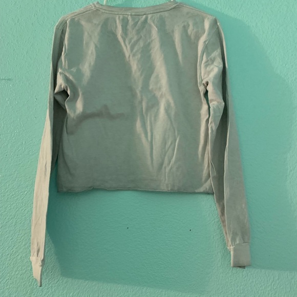 Light grey crop long sleeve with black detail - Picture 3 of 3
